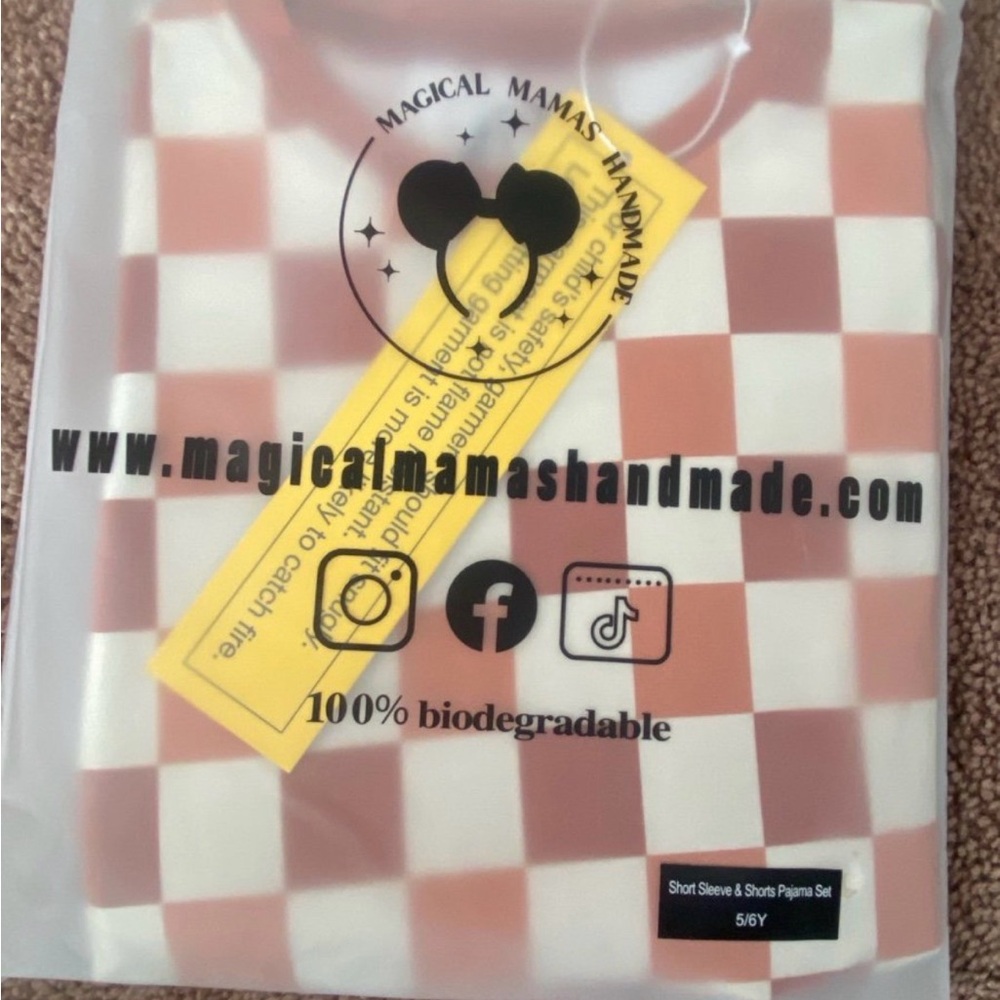 Magical mamas handmade (made with magic) short sleeve and shorts bamboo pajamas